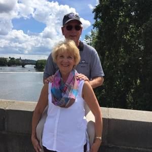 Meet your Posher, Carol